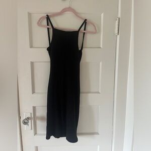 Black Aritzia backless dress